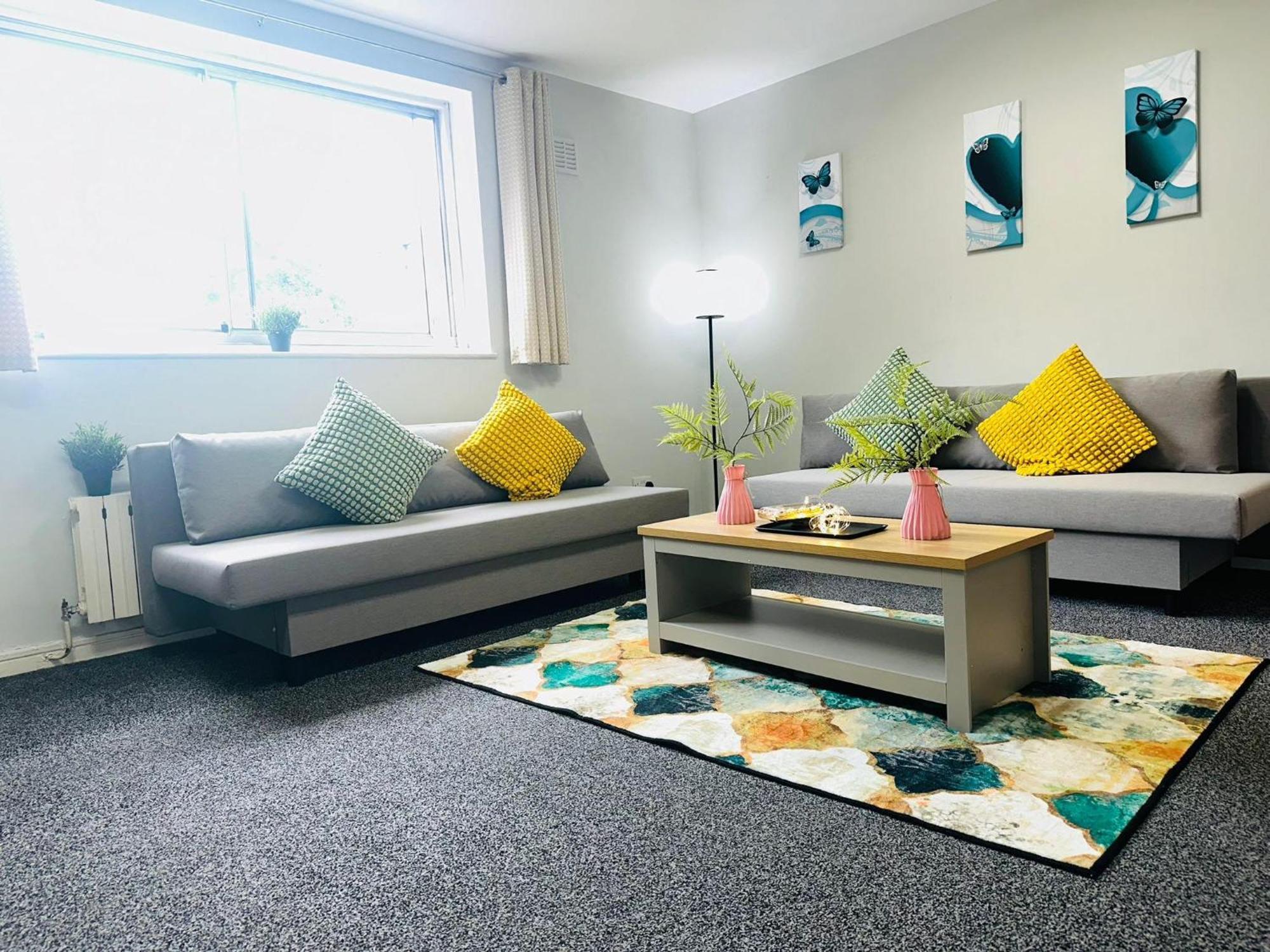 Cosy Private Two Bedroom Apartament In Kensinghton Can Fit Up To 8 Guests London Eksteriør bilde