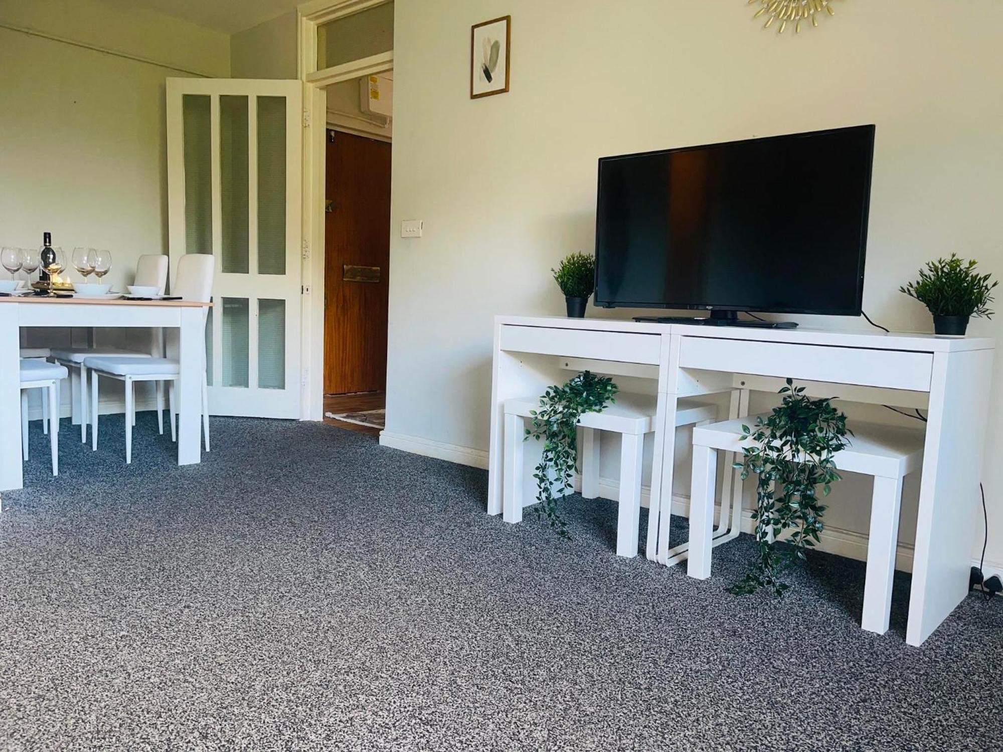 Cosy Private Two Bedroom Apartament In Kensinghton Can Fit Up To 8 Guests London Eksteriør bilde